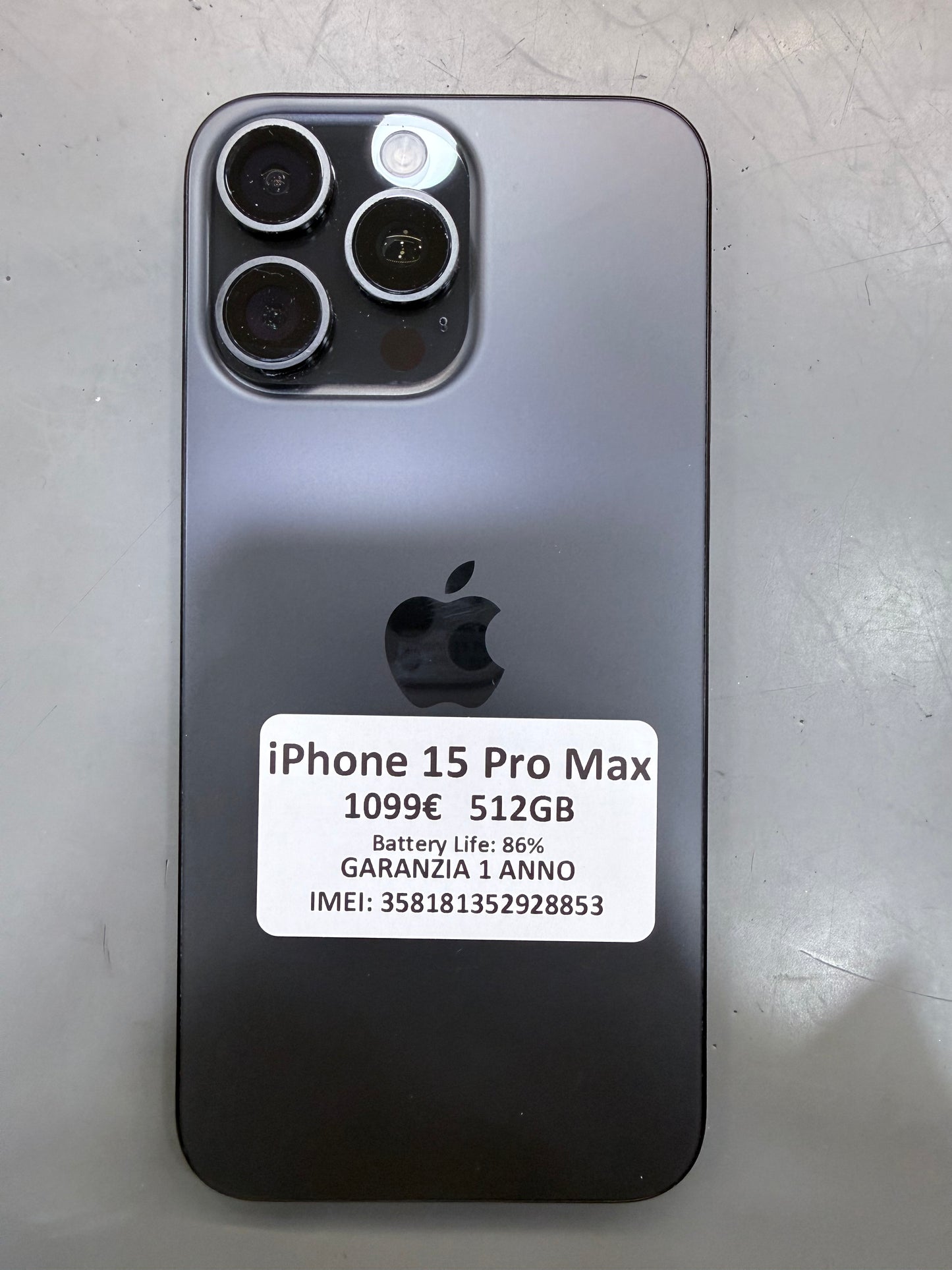 iPhone 15 Pro Max